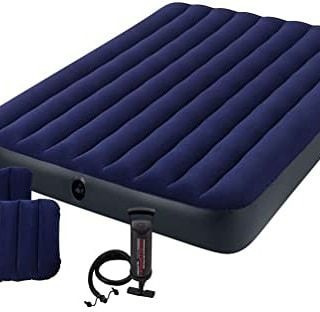 Combo Intex Colchon Inflable 152*203*22cm Con Almohadas