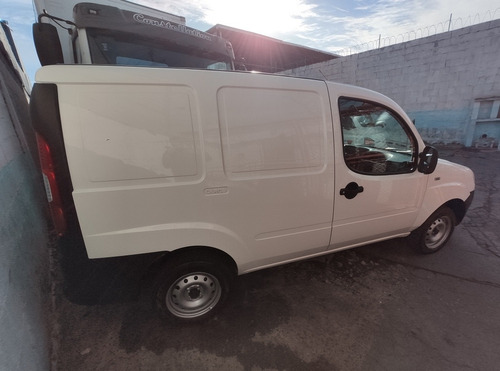 Imagem 7 de 11 de Financia Sem Entrada Doblo Cargo 1.4 Pronta P/ Rodar