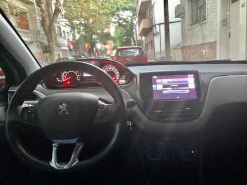 Peugeot 208 1.6 Allure