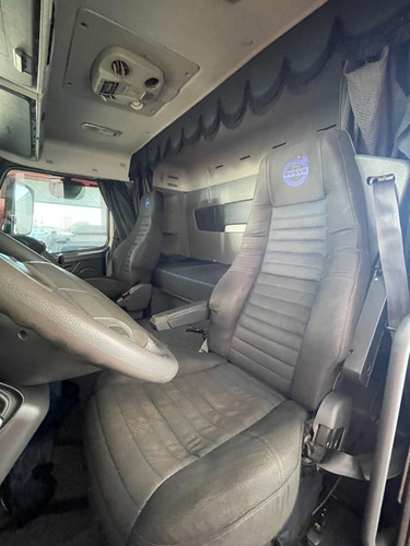 Imagem 6 de 14 de Volvo Fh 500 2014 6x4 I-shift