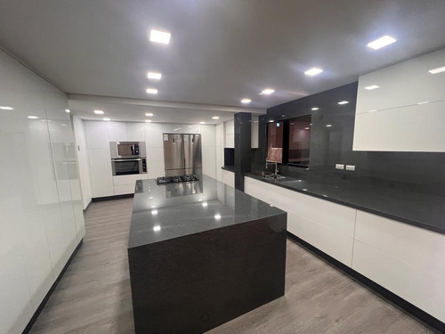 Imagen 3 de 8 de Lujoso Townhouse En Venta En El Trigal Norte Gavip