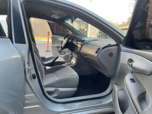Toyota Corolla Sedan 2013