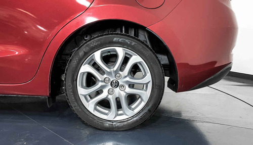 41696 - Toyota Yaris 2016 Con Garantía