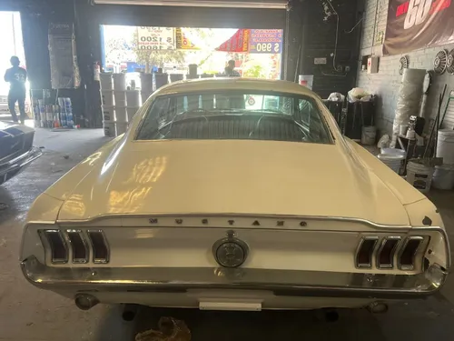 Mustang Fastback 68
