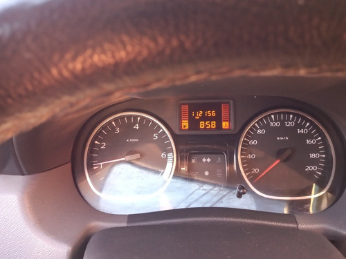 Imagen 7 de 12 de Renault Duster 2013 2.0 4x4 Luxe 138cv