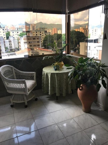 Imagen 19 de 30 de Se Vende Apartamento Semi Amoblado Agua Blanca Angela Betancourt Foa-2304 04125067379 04244900499