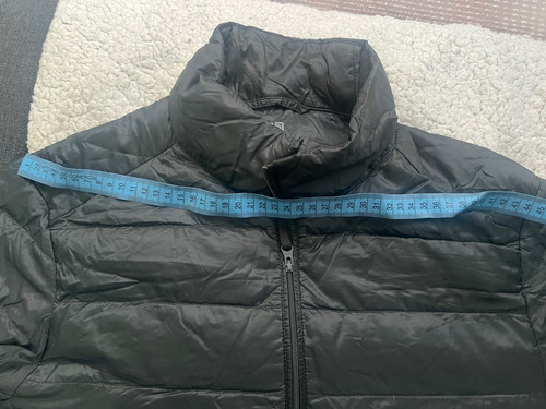 Campera Uniqlo Hombre (Usado)
