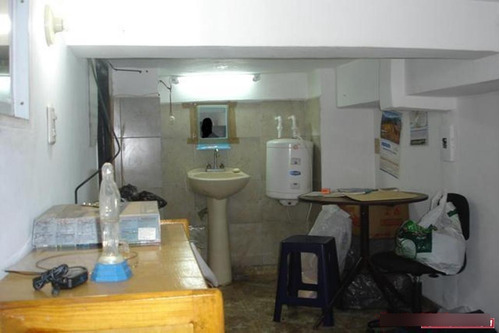 Imagen 6 de 12 de Local Full Acondicionado De 2 Plantas Full Servicios