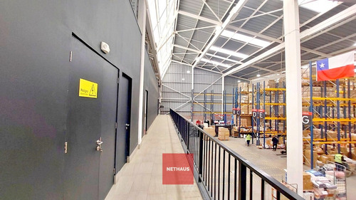Nethaus Vende Excelente Centro Logístico C. Sombrero - Maipú