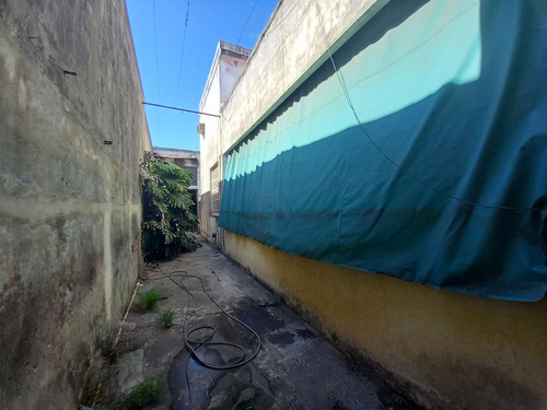 Venta Galpon Deposito Casa 5 Ambientes Mataderos