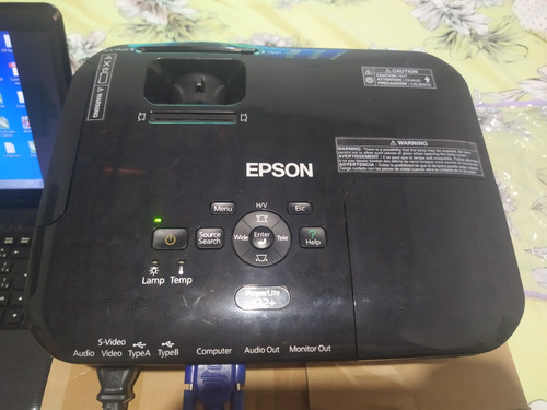 Projetor Epson S12 