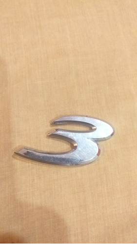 Emblema  Mazda 3