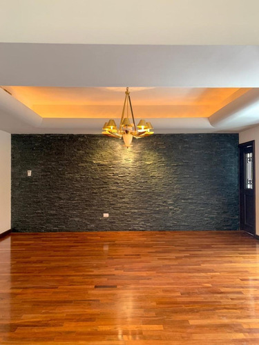 Imagen 10 de 16 de Hermosa Casda En Venta - Colonia Colorines - San Pedro Garza