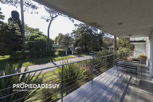 Imagen 1 de 24 de En Venta Departamento En Punta Del Este 2 Dormitorios 2 Baños