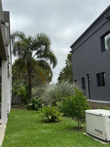 Casa En Alquiler Y En Venta En Terralagos Canning Ezeiza