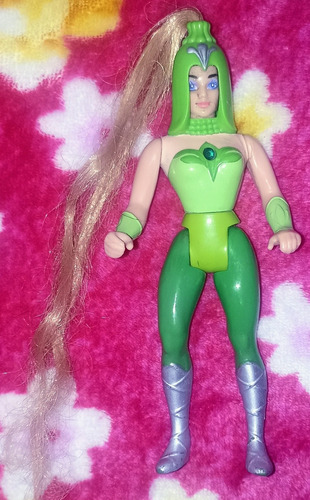 Figura De She-ra Princesas Del Poder He-man