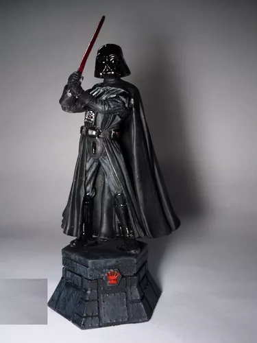 COLEÇÃO XADREZ STAR WARS – DARTH VADER – Universo Lúmina