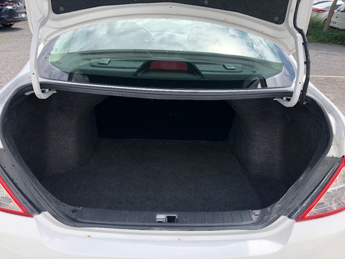 Imagen 10 de 15 de Nissan Versa Drive Tm5 1.6l 2019 Credito Recibo Auto Financi