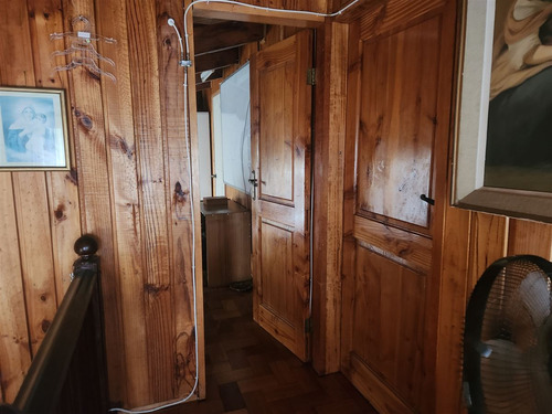 Casa En Venta De 9 Dorm. En Concepción