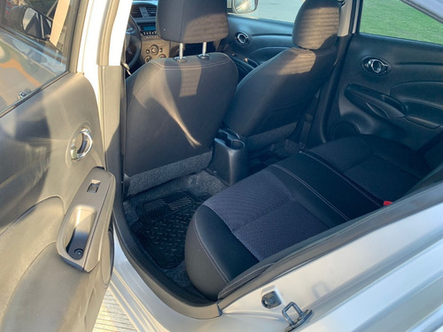 Imagen 12 de 15 de Nissan Versa Sense Mt 2019