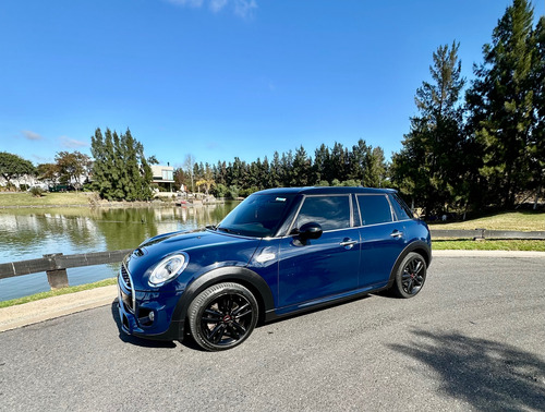 Mini Cooper S 2.0 F55 Look Jcw 192cv