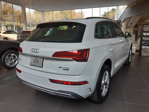 Imagen 7 de 15 de Audi Q5 45 Tfsi Quattro (245) Hp S Tronic Select