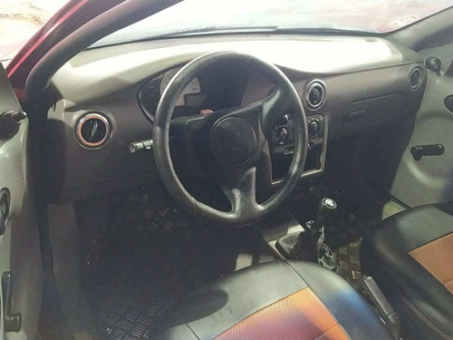 Imagem 7 de 8 de Chevrolet Celta 1.0 8v