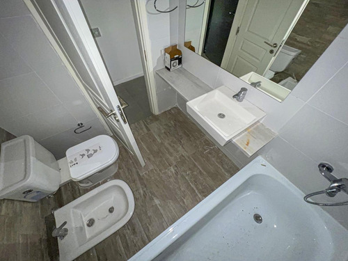Imagen 10 de 14 de Departamento Monoambiente Divisible Con Amenities En Lourdes