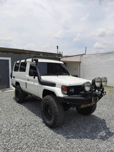 Imagen 3 de 15 de Toyota Macho