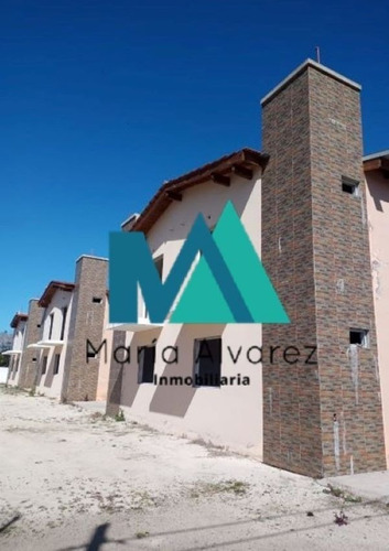 Venta Duplex En Mar Del Tuyu, A Estrenar, A Pocas Cuadras Del Mar, Entrega Inmediata, Calle 86 Nro 650, La Costa