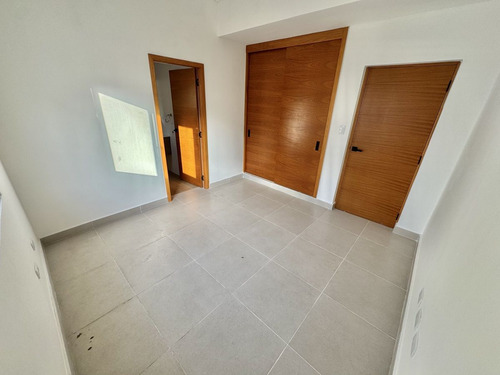 Apartamento Nuevo En Bella Vista Sur