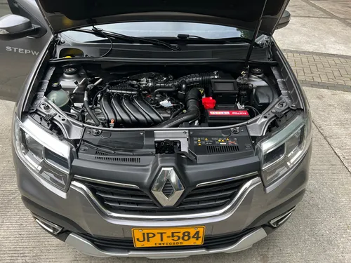 Renault Stepway 1.6 Intense Automática