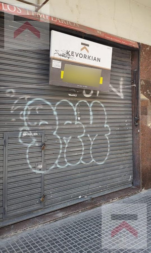 Imagen 4 de 7 de Bajo De Precio!! Local Comercial A La Calle A Remodelar