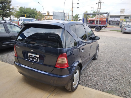 Imagen 6 de 10 de Mercedes-benz A160 2001