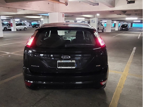Imagen 5 de 10 de Ford Focus 1.8 Tdci 4 P 2010