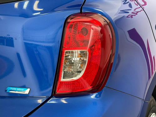 Imagen 10 de 15 de Nissan March Sense Ta 2016