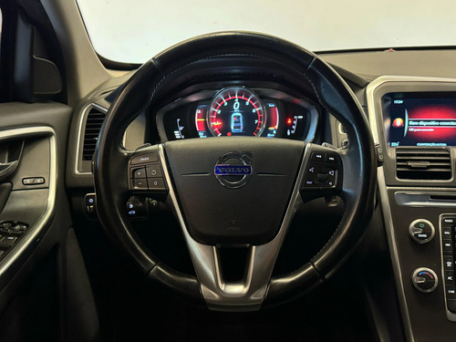 Volvo XC60 2.0 T5 Dynamic Drive-e 5p
