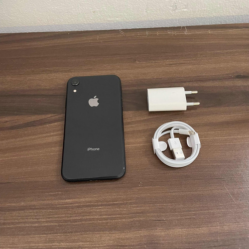 iPhone XR 64gb Libre Con Cargador Y Cable Usb (Usado)