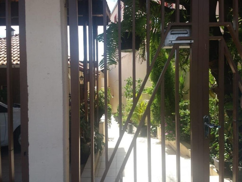 Casa Com 2 Dormitórios 138 M² - Jardim Pinhal - Guarulhos/sp - Ai13214