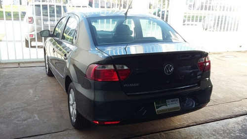 Volkswagen Voyage 1.6 Highline 101cv 2014