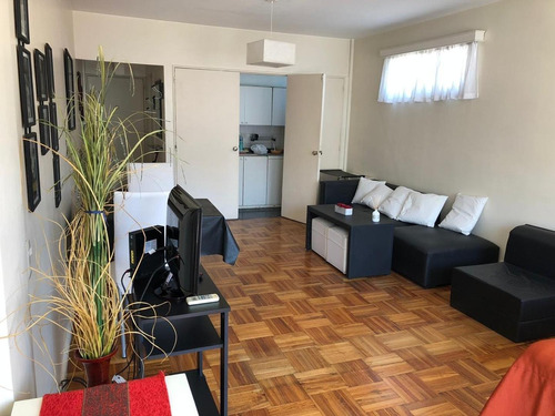 1 Amb - Paraguay 600 - Amueblado! - $33.000 Paquete