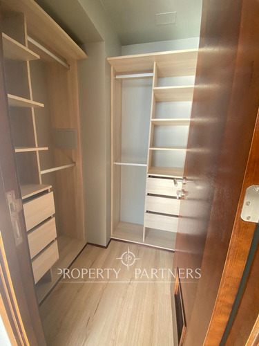 Arriendo Departamento Almagro Avenida Brasil Con V...