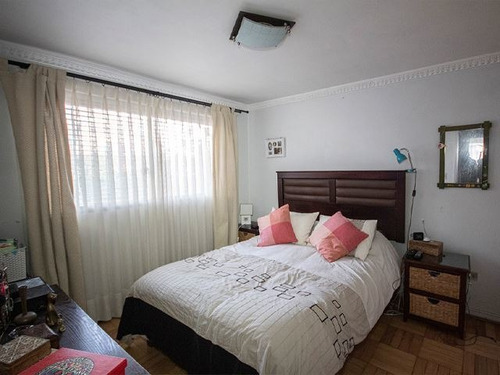 Imagen 10 de 21 de Casa En Venta De 7 Dorm. En Las Condes
