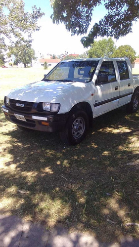 Isuzu Pick-up 1999 3.1 D/c Turbo Aa