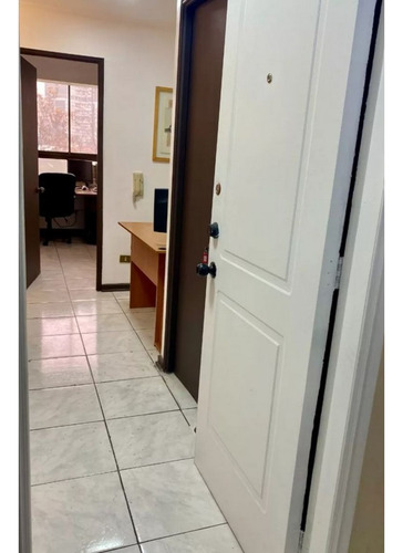 Oficina Remodelada En Edificio Bellavista - Rpm Consulting