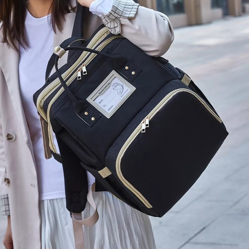 Imagen 9 de 10 de Bolso Pañalera Con Cambiador De Bebé Plegable