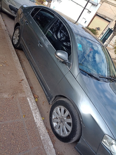 Imagen 9 de 10 de Volkswagen Passat 2006 2.0 I Luxury