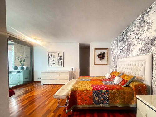 470 M2. Sofisticado Dúplex Amoblado-con Gran Jardín-5d+4b
