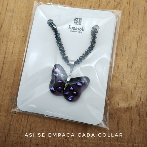 Collar De Mariposa De Vidrio Dicroico