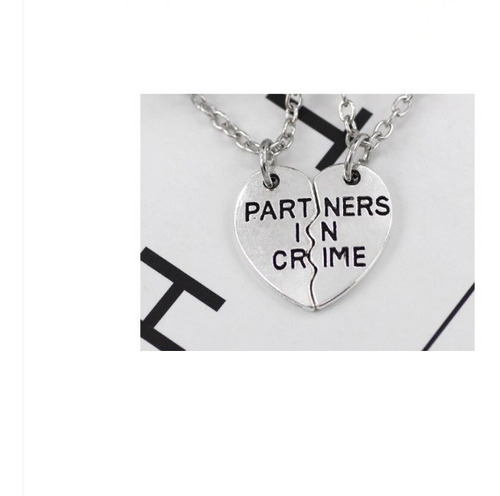 Juego Collares Parejas Bff, Partners In Crime